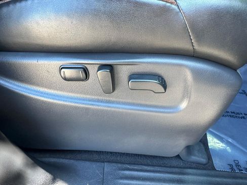 Used 2018 Nissan Armada SL w/ Moonroof Package AWD/4WD image 36