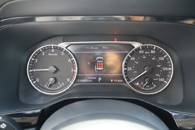 Used 2024 Nissan Pathfinder SV FWD image 40