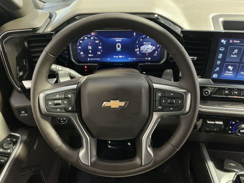 Used 2026 Chevrolet Silverado 1500 LTZ AWD/4WD image 17