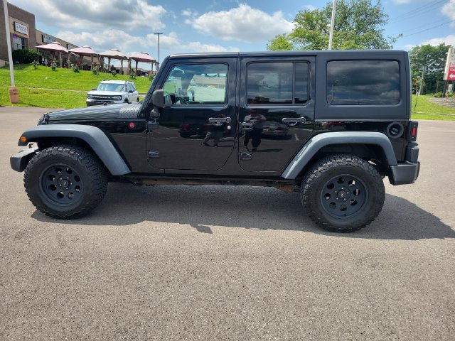Used 2015 Jeep Wrangler Unlimited Sport w/ Quick Order Package 24S AWD/4WD image 2