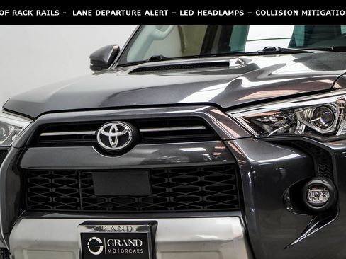 Used 2021 Toyota 4Runner TRD Off-Road Premium image 2