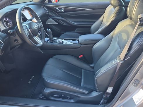Used 2017 INFINITI Q60 3.0t w/ Premium Plus Package 3.0T RWD image 10