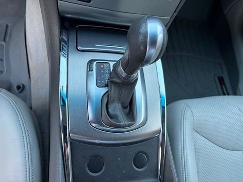 Used 2011 INFINITI G37 Coupe image 22