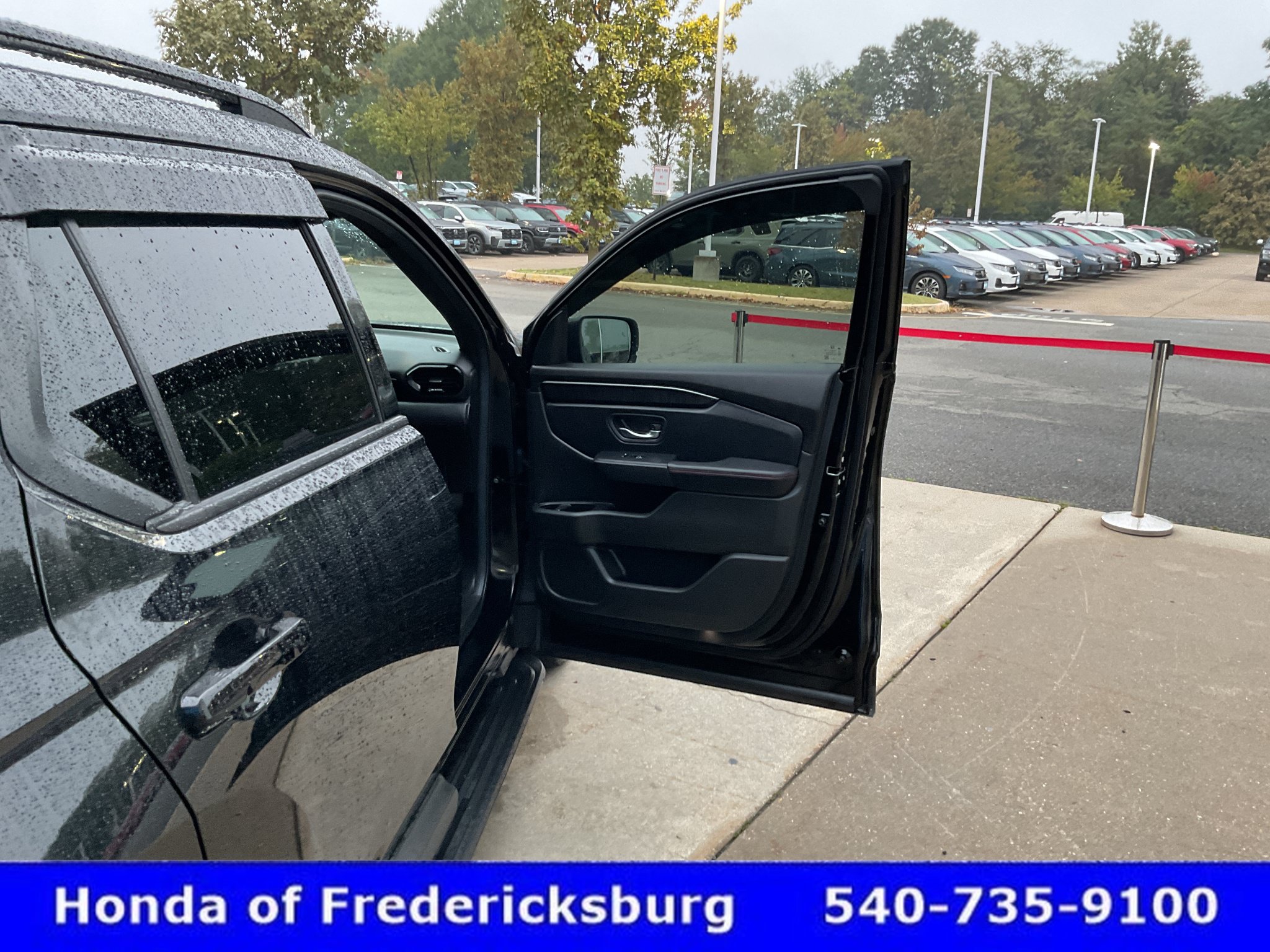 Certified 2025 Honda Pilot Black Edition image 22