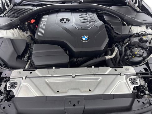 Used 2019 BMW 330i Sedan w/ Driving Assistance Package image 70