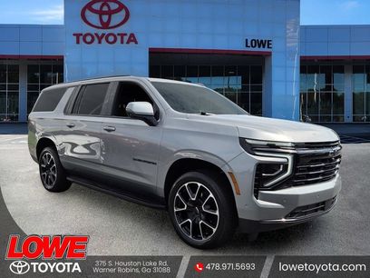 Used 2025 Chevrolet Suburban RST w/ Comfort Package
