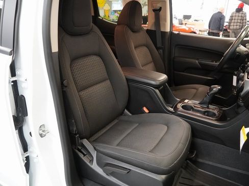 Certified 2022 GMC Canyon Elevation w/ Trailering Package image 26