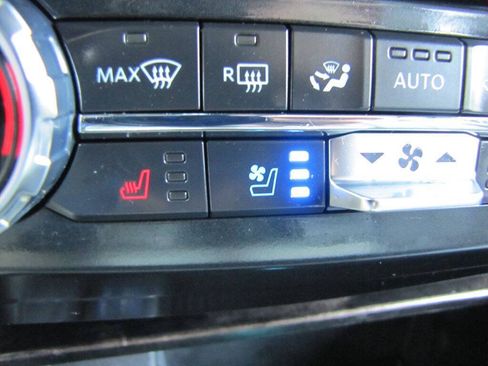 Used 2022 Ford F250 Lariat w/ Lariat Value Package AWD/4WD image 44