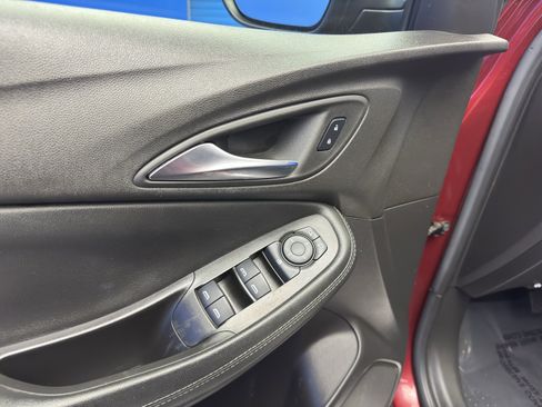 Used 2023 Buick Encore GX Preferred image 11