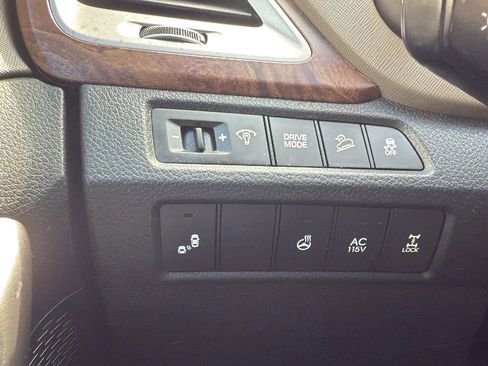 Used 2017 Hyundai Santa Fe Limited w/ Cargo Package image 16