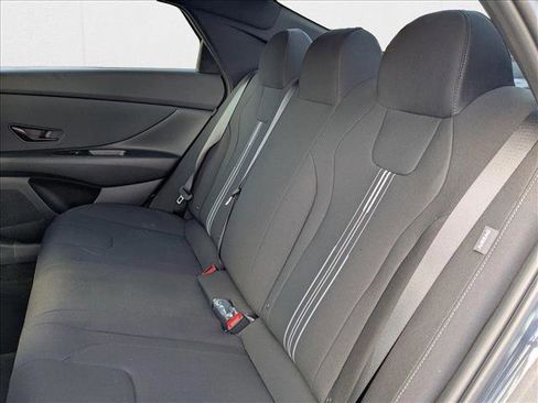 New 2025 Hyundai Elantra Sport image 18