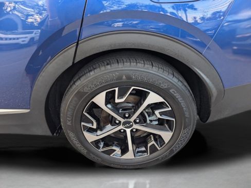 Certified 2023 Kia Sportage EX image 18