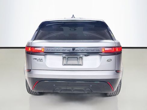 Certified 2020 Land Rover Range Rover Velar R-Dynamic S image 4