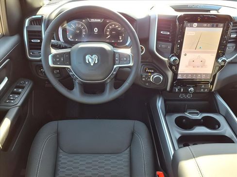 New 2026 RAM 1500 Big Horn AWD/4WD image 9