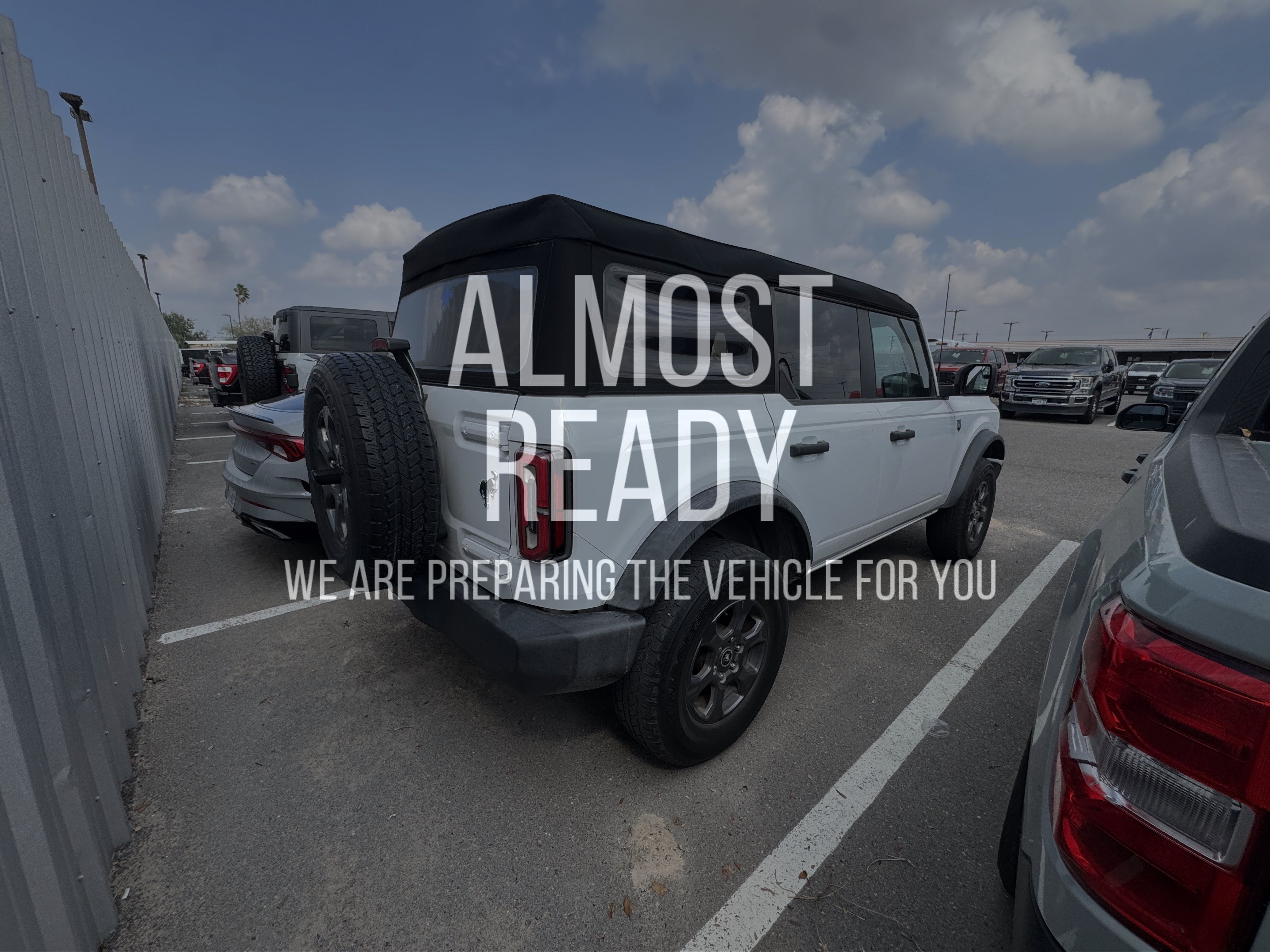 Used 2023 Ford Bronco Big Bend AWD/4WD image 4