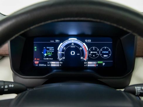 Used 2024 Toyota Tundra Capstone image 19