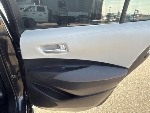 Used 2020 Toyota Corolla L image 22