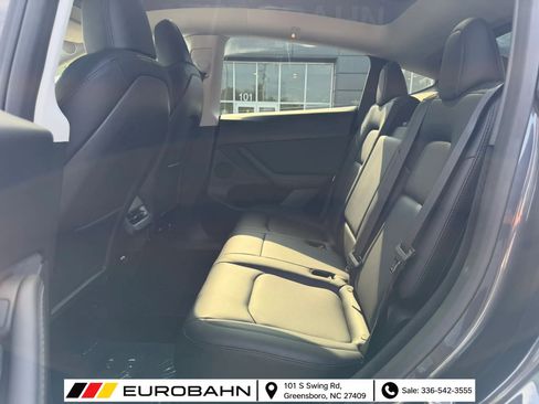 Used 2023 Tesla Model Y Long Range AWD/4WD image 9
