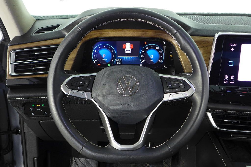 Used 2024 Volkswagen Atlas SE FWD image 27