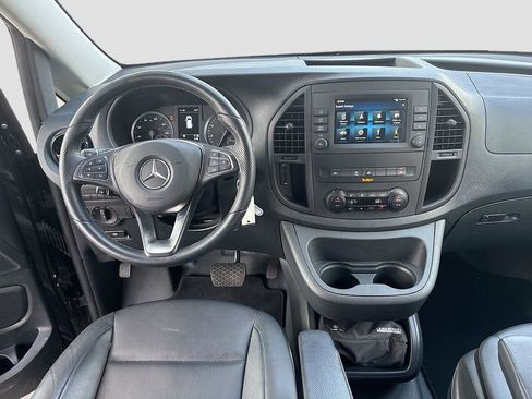 Used 2023 Mercedes-Benz Metris Passenger image 33