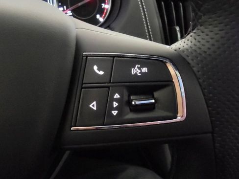 Used 2023 Maserati Levante GT image 39