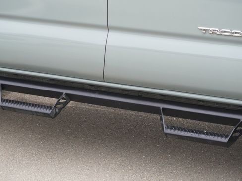 Used 2023 Toyota Tacoma TRD Sport w/ Advanced Technology Package image 6