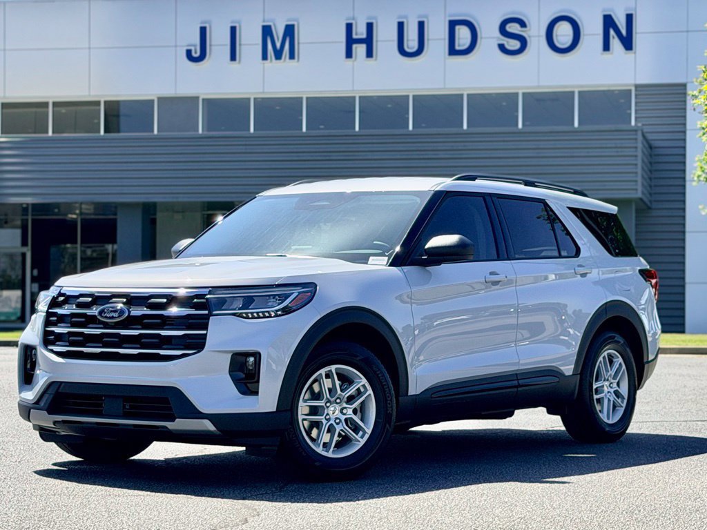 New 2026 Ford Explorer Active w/ Active Comfort Package RWD image 2