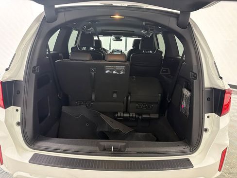 Used 2025 Honda Odyssey Sport-L image 19