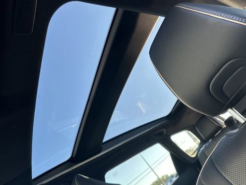 Used 2025 Toyota Crown Signia image 21