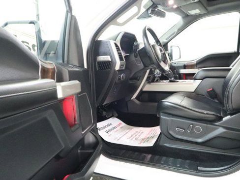 Used 2017 Ford F150 Lariat w/ Equipment Group 502A Luxury image 9