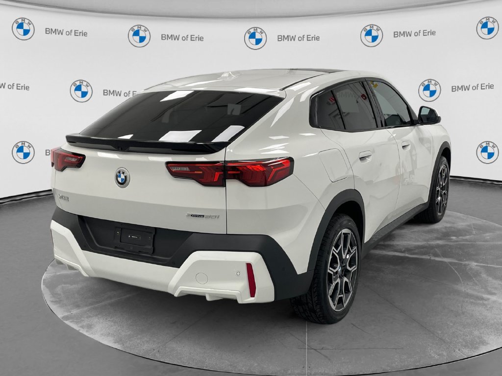 Certified 2026 BMW X2 xDrive28i AWD/4WD image 5