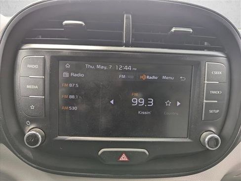 Used 2022 Kia Soul LX FWD image 14