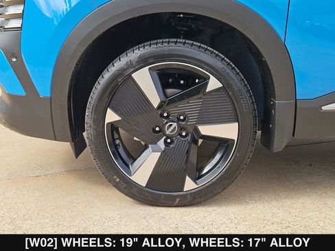 New 2026 Nissan Kicks SR FWD image 27