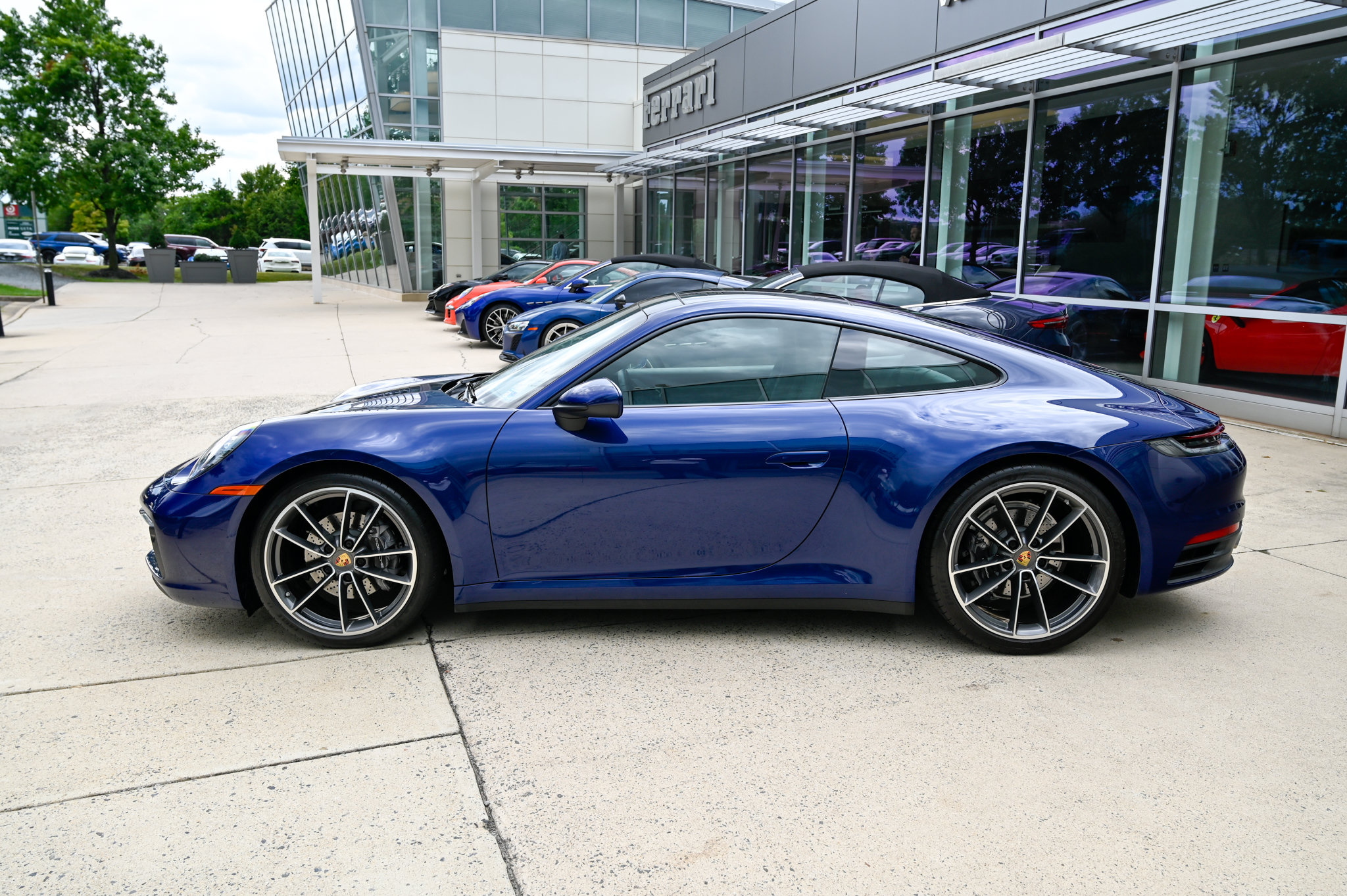 Used 2020 Porsche 911 Carrera RWD image 8