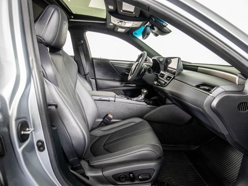 Used 2023 Lexus ES 350 F Sport w/ Accessory Package (Z2) FWD image 10