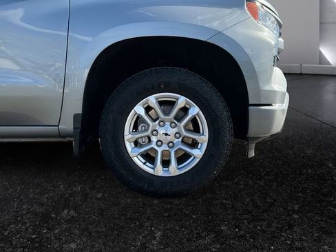 Used 2023 Chevrolet Silverado 1500 RST image 13