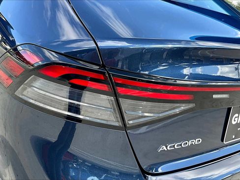 New 2025 Honda Accord SE image 14