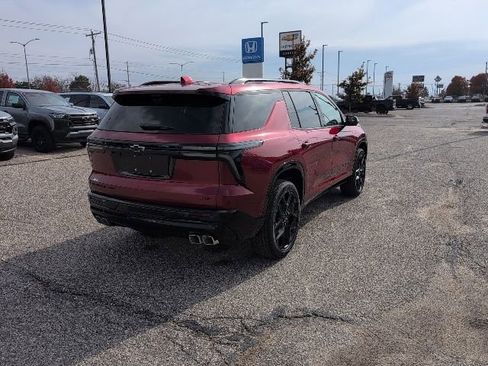 New 2026 Chevrolet Traverse RS w/ LPO, Floor Liner Package image 18