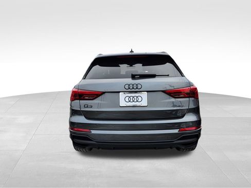 Certified 2025 Audi Q3 2.0T Premium Plus w/ Premium Plus Package image 6