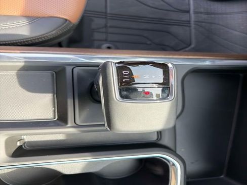 New 2026 Chevrolet Silverado 1500 High Country AWD/4WD image 33