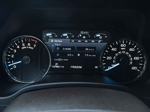 Used 2017 Ford F150 King Ranch w/ Equipment Group 601A Luxury AWD/4WD image 25