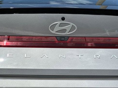 Certified 2025 Hyundai Elantra Sport image 27