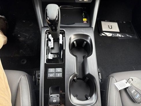 New 2026 Subaru Outback Limited XT image 22