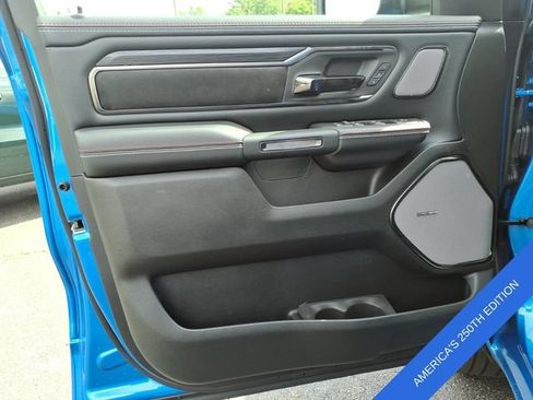 New 2026 RAM 1500 Laramie AWD/4WD image 10