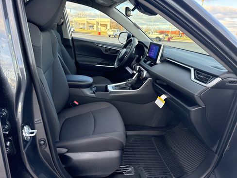 New 2025 Toyota RAV4 LE image 17