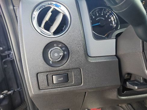 Used 2013 Ford F150 XLT w/ Luxury Equipment Group RWD image 14