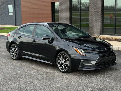 Used 2020 Toyota Corolla SE image 1