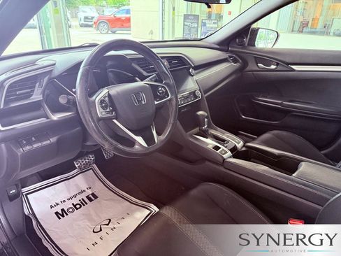 Used 2020 Honda Civic Sport image 21