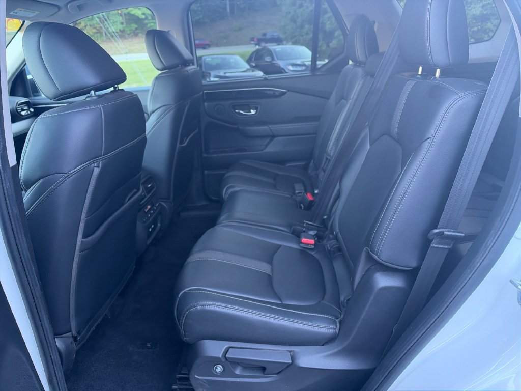 Used 2023 Honda Pilot EX-L image 27
