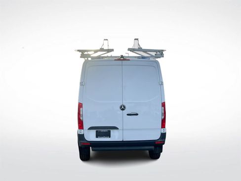 Used 2023 Mercedes-Benz Sprinter 2500 image 7